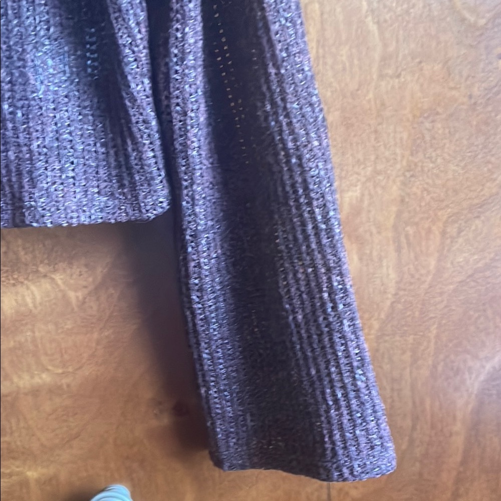 Metallic Ribbed Long Sleeve Top - Picture 2 of 5